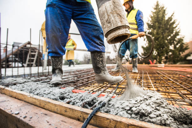 Best Concrete Pool Decks in Mercedes, TX